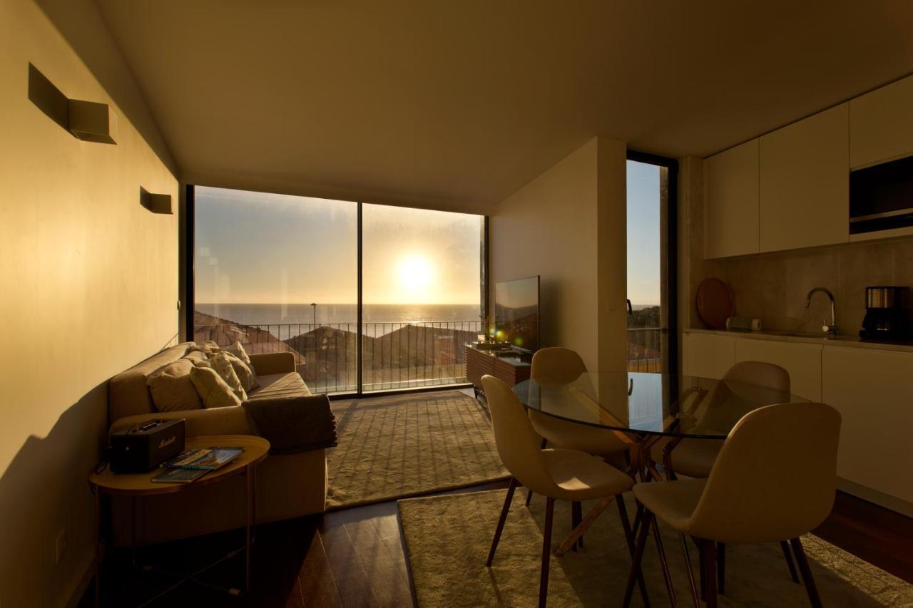 Boutique Rentals- Bliss By The Sea Apt- Ocean Views In Foz Beach Porto Kültér fotó